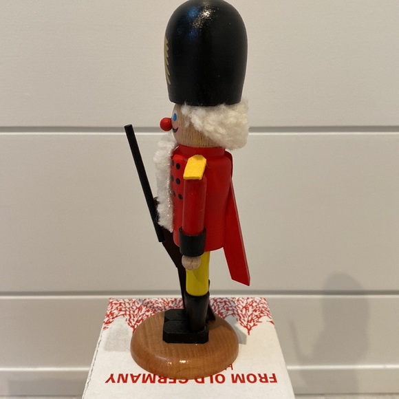 Steinbach Mini Nutcracker - Picture 4 of 6